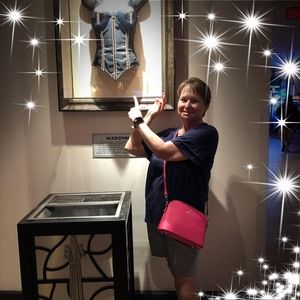 Meet your Posher, Ruth